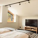 Alte Bildhauerei * Aurach bei Kitzbuehel