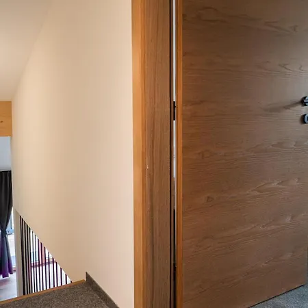 Alte Bildhauerei Apartamento Aurach bei Kitzbuehel