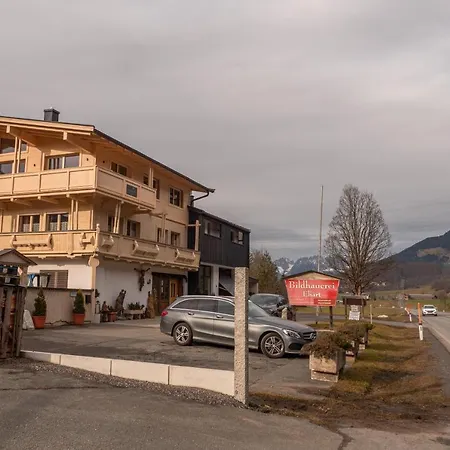 Alte Bildhauerei Apartment Aurach bei Kitzbuehel
