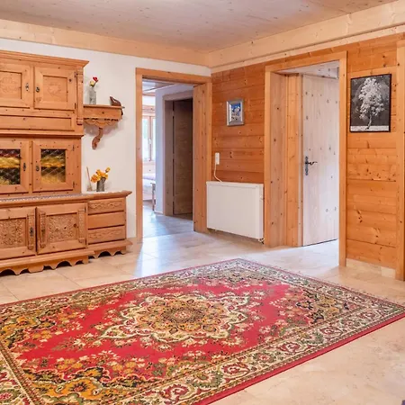 Alte Bildhauerei Aurach bei Kitzbuehel