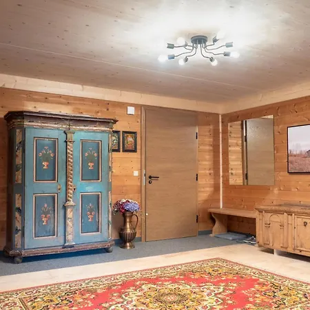 Alte Bildhauerei * Aurach bei Kitzbuehel