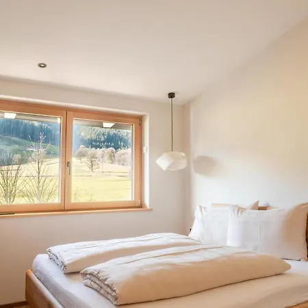 Alte Bildhauerei Daire *