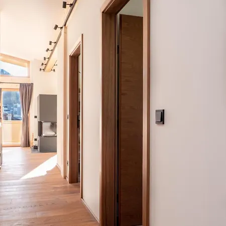 Daire Alte Bildhauerei Aurach bei Kitzbuehel